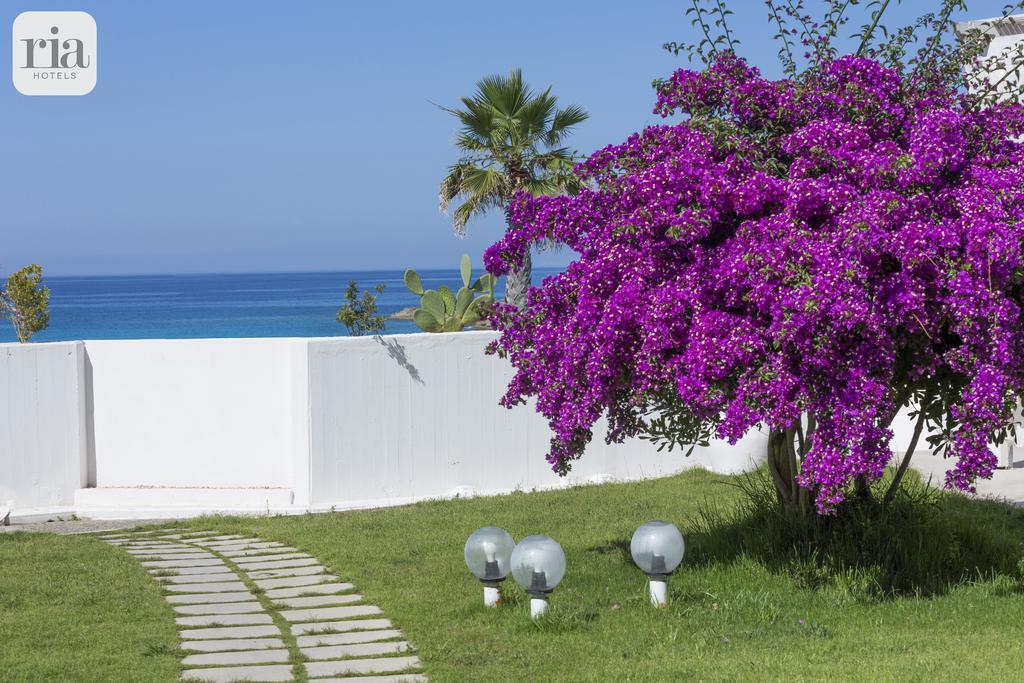 Sud Beach Hotel Fronte Mare By Ria Hotels Marina Di Pulsano Bagian luar foto
